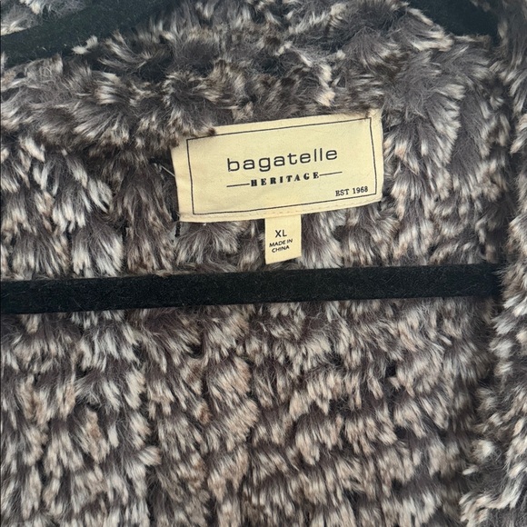 Bagatelle size XL faux fur - Picture 3 of 4
